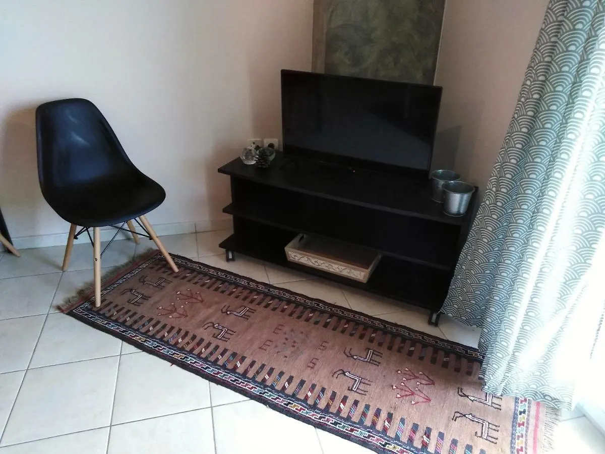 Small House In North Euosmos Apartment Thessaloniki